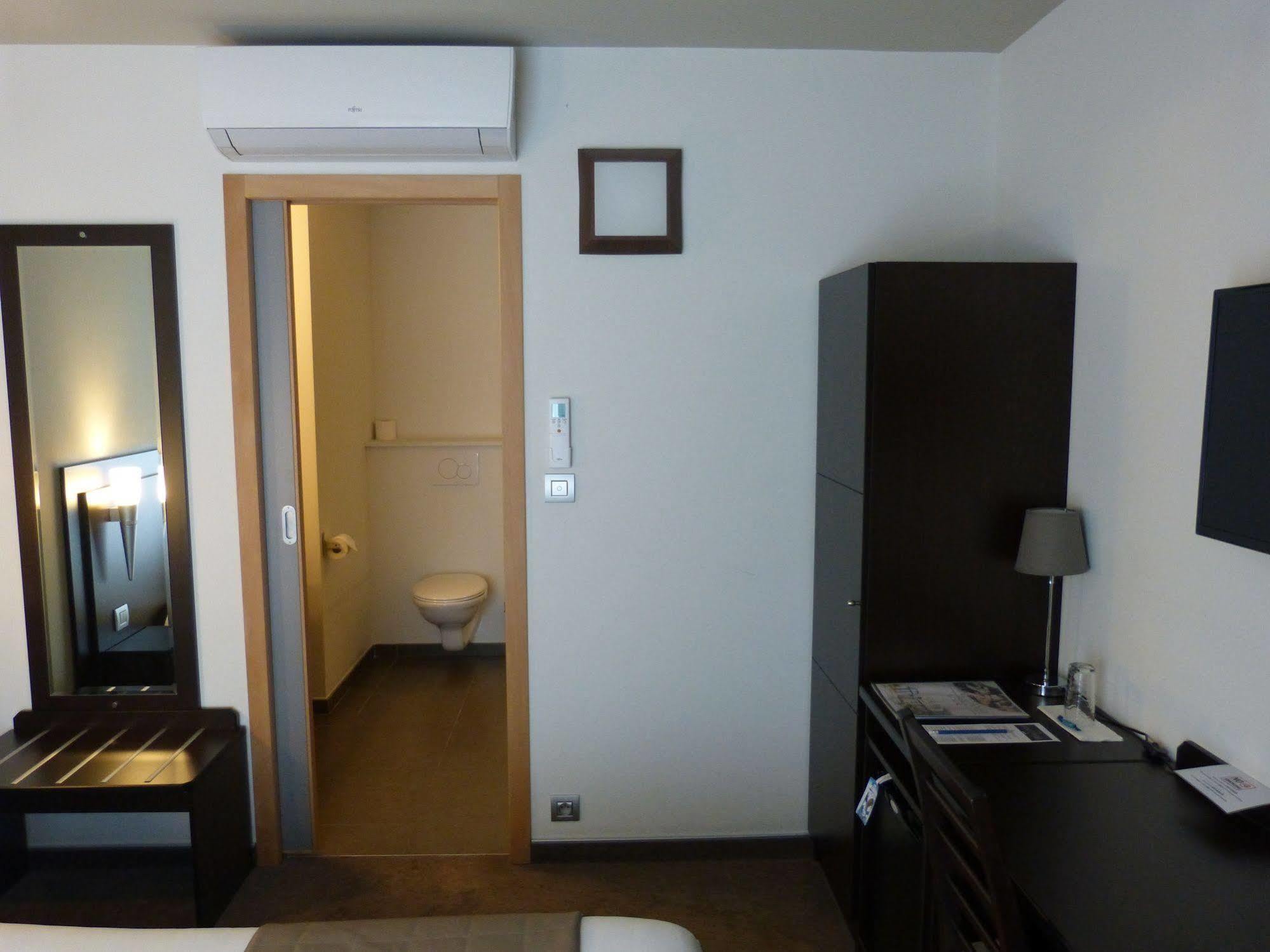 Hotel Saint Daniel Péruwelz Εξωτερικό φωτογραφία
