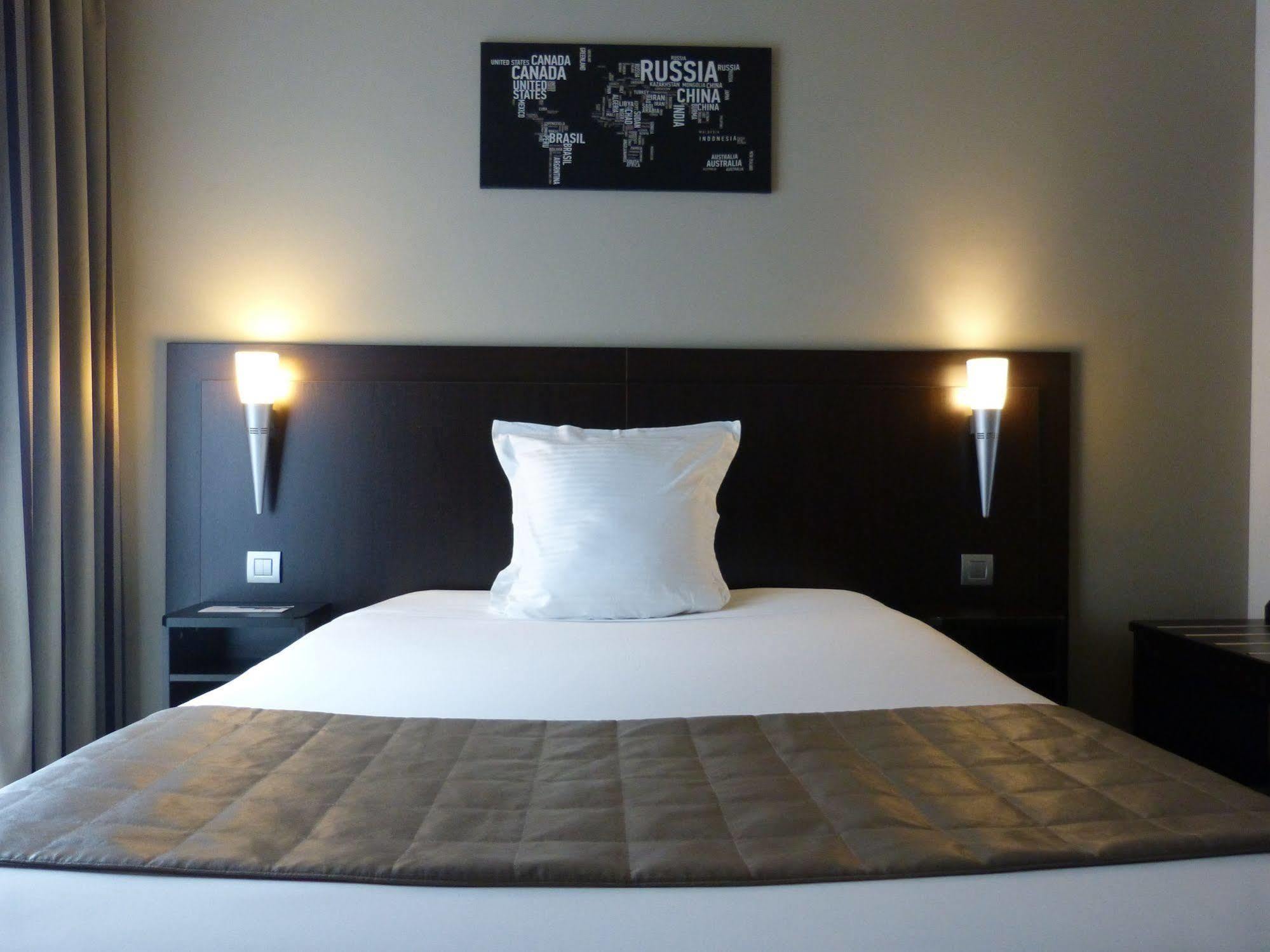 Hotel Saint Daniel Péruwelz Εξωτερικό φωτογραφία